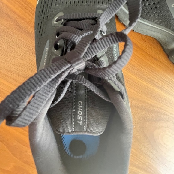 Brooks Ghost 15 Women’s Black Running Shoes Size 8 Wide D/UK 39 - Picture 7 of 15